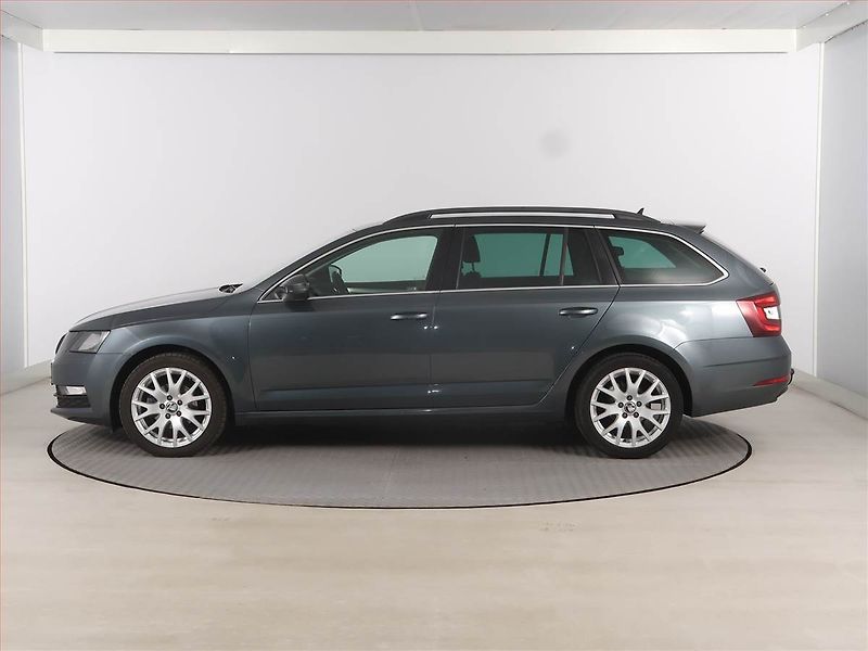 Škoda Octavia (2019) 1.6 TDI, Automat, Kůže, Navi - fotka 3 z 16