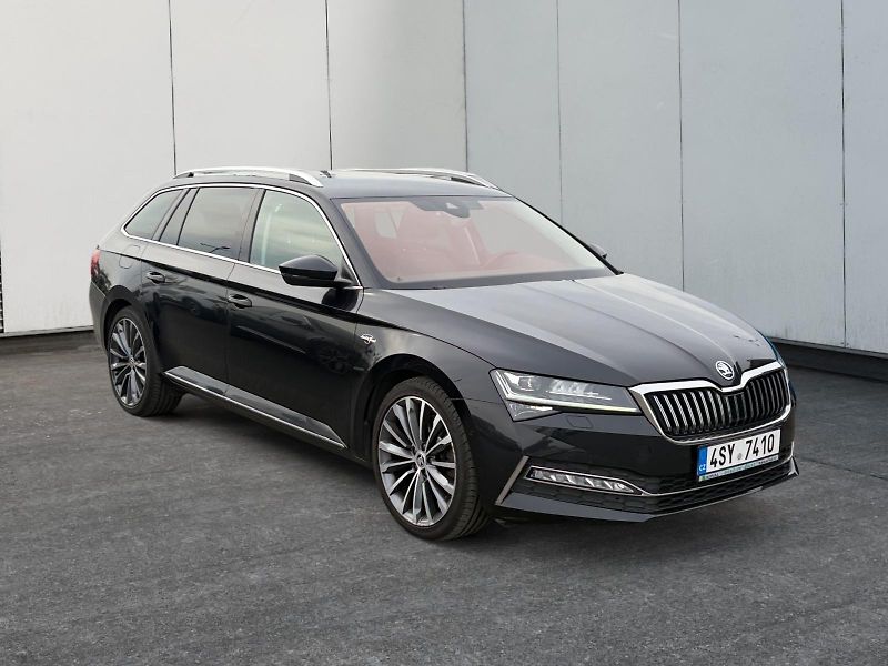 Škoda Superb (2019) L&K 2.0TSI 200kW DSG 4x4 TAŽNÉ - fotka 3 z 11