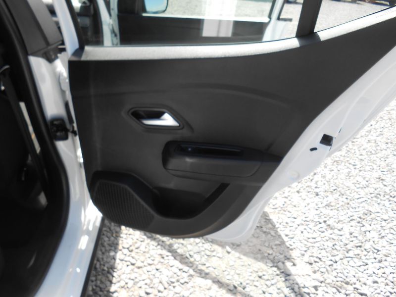 Dacia Sandero STEPWAY,NAVI,KAMERA,18tkm - fotka 25 z 45