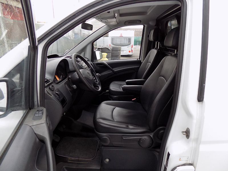 Mercedes-Benz Vito (2011) 110CDI/Long/1.M./Klimatizace/ - fotka 10 z 22