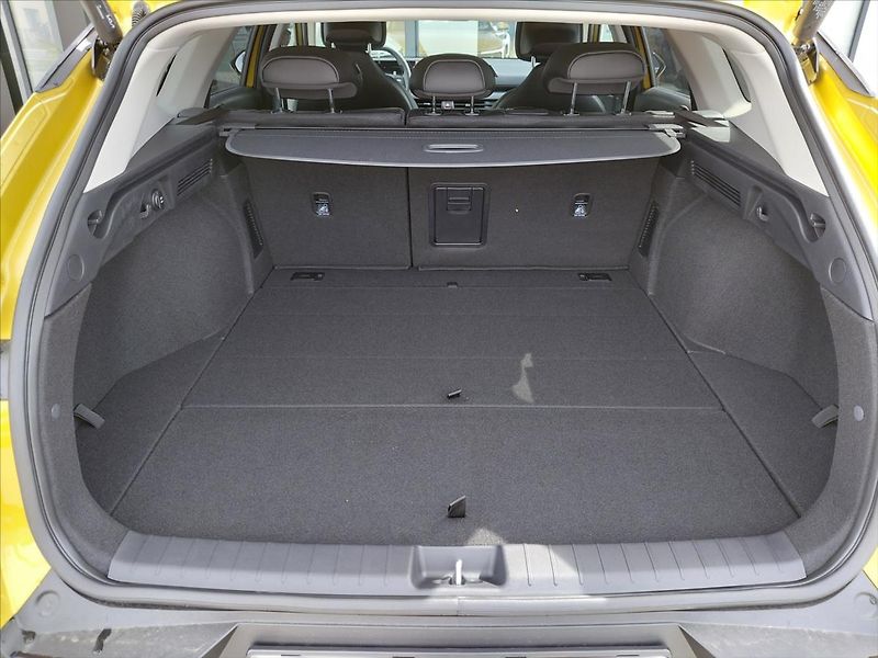 Kia K4 (2026) 1,6   T-GDI SW 7DCT TOP,17,SPT - fotka 13 z 15