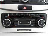Volkswagen Passat (2011) 1.4 TSi, AC, výhřev sed - náhled 14
