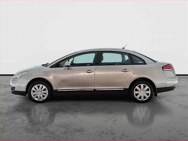Citroën C4 (2008) 1.6 16V, po STK, Tažné, Klima - fotka 3 z 16
