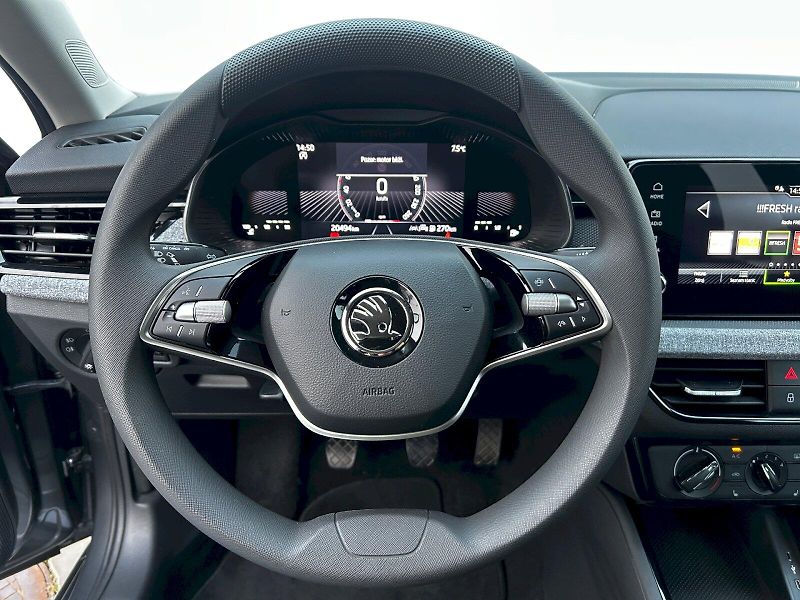 Škoda Scala (2024) 1.0 TSI 85kW MP6 Selection - fotka 7 z 33