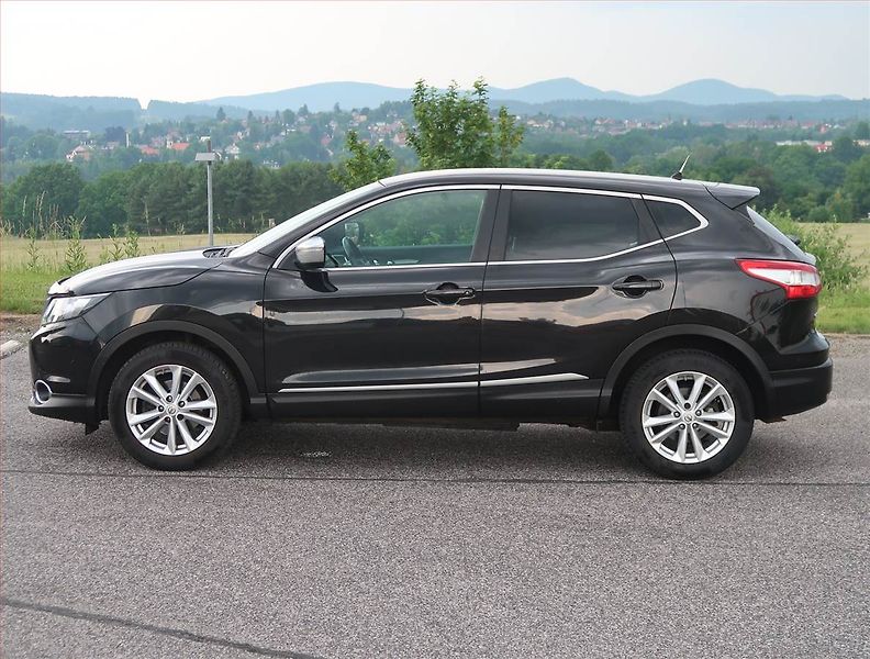 Nissan Qashqai (2014) 1.6 dCi, 4X4, Serv.kniha - fotka 3 z 13