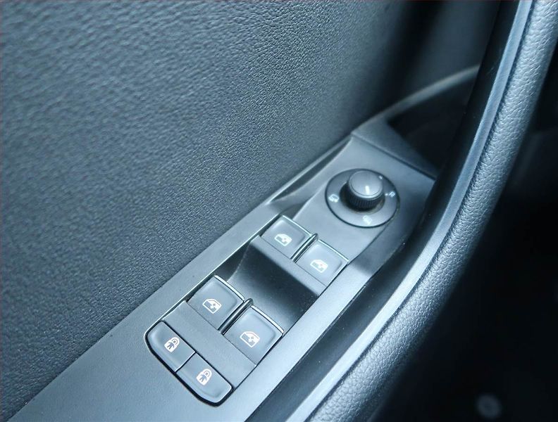 Škoda Superb (2017) Style Plus 2.0 TDI, Automat - fotka 15 z 16