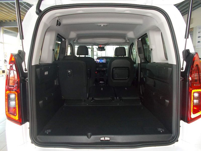 Opel Combo (2026) Edition Plus L1H1 1.2 TURBO (8 - fotka 15 z 34
