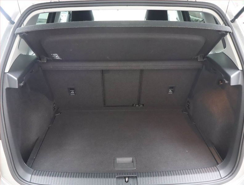 Volkswagen Golf Sportsvan (2019) 1.6 TDI, Tempomat - fotka 13 z 18