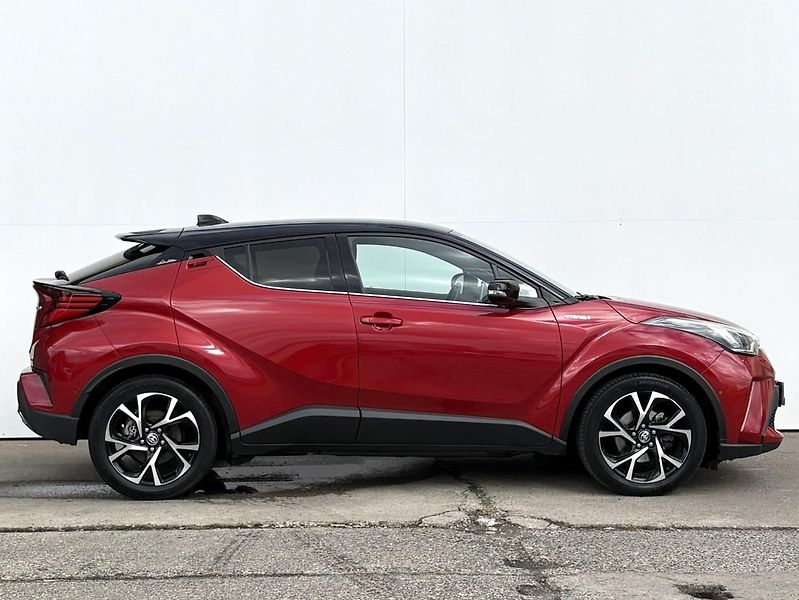 Toyota C-HR 2.0 HSD e-CVT Selection - fotka 3 z 23