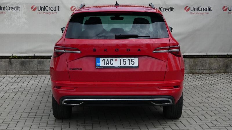 Škoda Karoq 1,5 TSI DSG Sportline - fotka 4 z 24