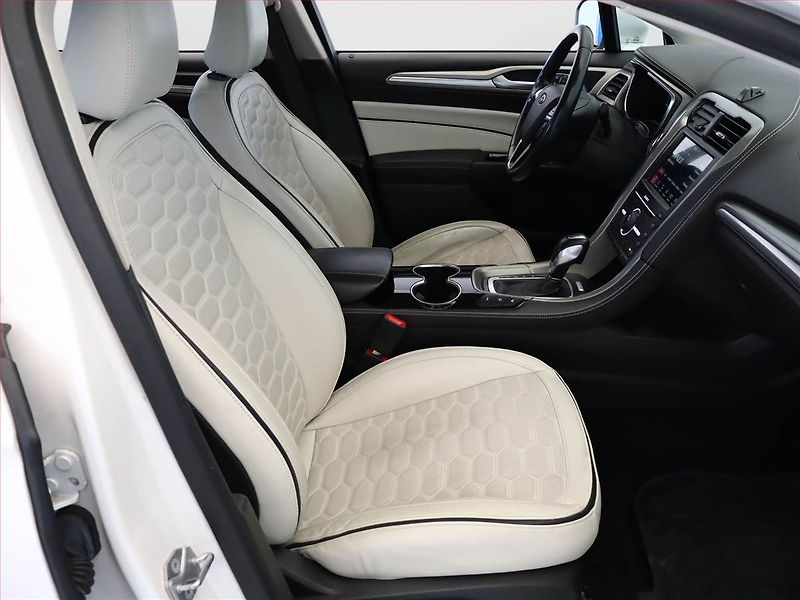 Ford Mondeo (2018) Vignale 2.0 Hybrid, Automat - fotka 7 z 18