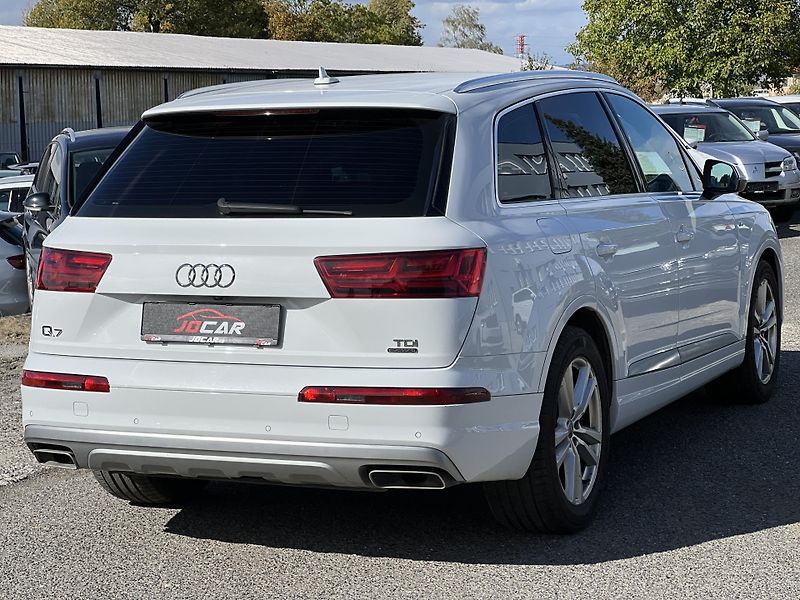 Audi Q7 3.0TDi QUATTRO S-LINE ČR DPH - fotka 7 z 43