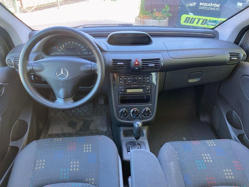 Mercedes-Benz Vaneo 1,9i (92kW)*AUTOMAT* - fotka 8 z 16