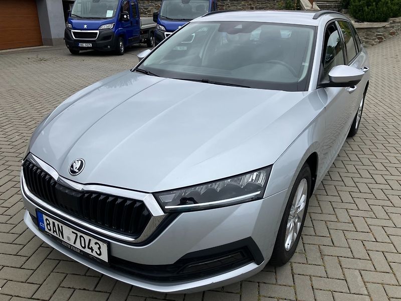 Škoda Octavia (2021) 2.0TDI AMBITION PLUS NAJ.43TKM - fotka 11 z 29