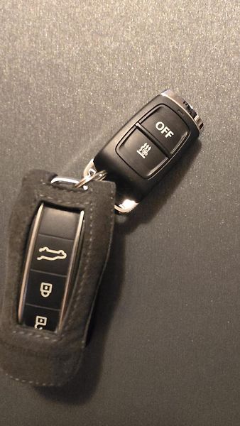 Porsche Cayenne (2019) Porsche Cayenne Turbo V8 - fotka 20 z 20