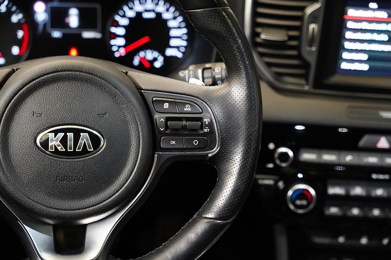 Kia Sportage - fotka 16 z 28
