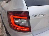 Škoda Octavia 2.0 TDi SCOUT 1.MAJ ČR - náhled 33