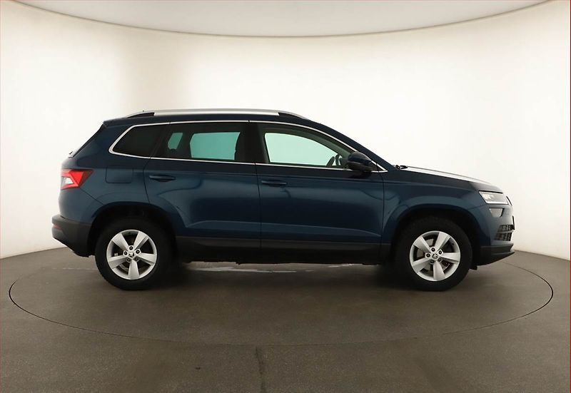 Škoda Karoq (2019) 1.5 TSI, Automat, ČR,1.maj - fotka 6 z 16