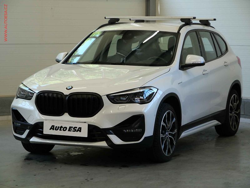 BMW X1 (2019) 2.0D XDRIVE18D, 2.maj,ČR, AT - fotka 3 z 23