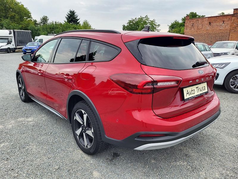 Ford Focus 1.0 EcoBoost mHEV Active X - fotka 3 z 46