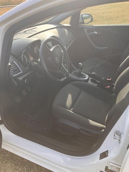 Opel Astra (2014) 1.7 CDTI 2014 servisována DPH - fotka 14 z 29