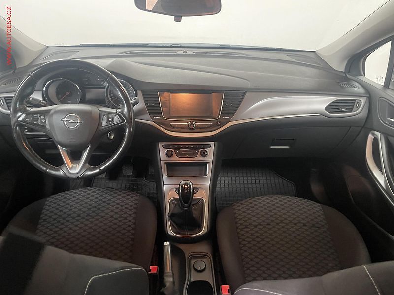 Opel Astra (2022) 1.5 CDTi, 1.maj,ČR, Edition - fotka 8 z 13