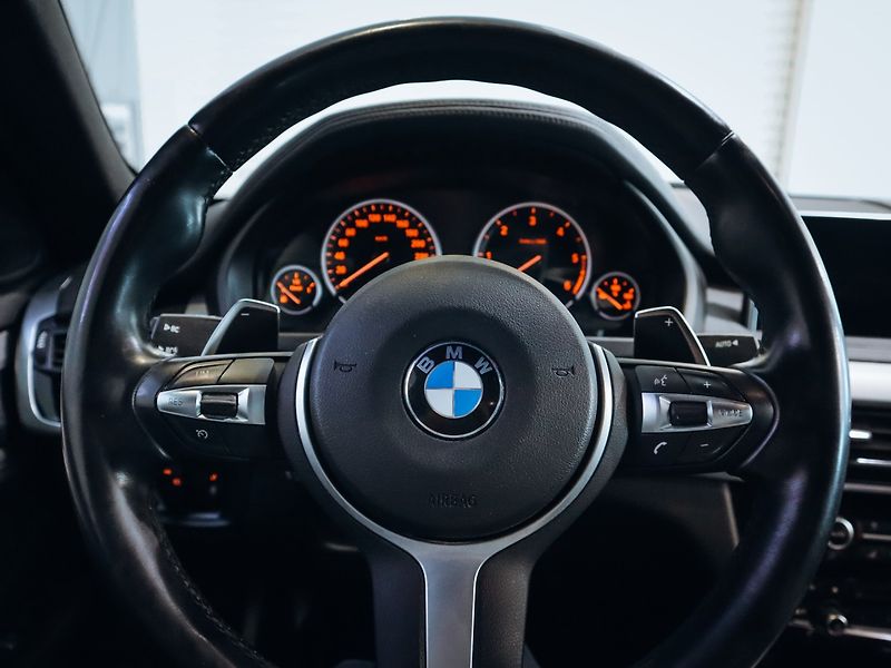 BMW X6 40d xDrive 230kW M-Sport - fotka 14 z 27