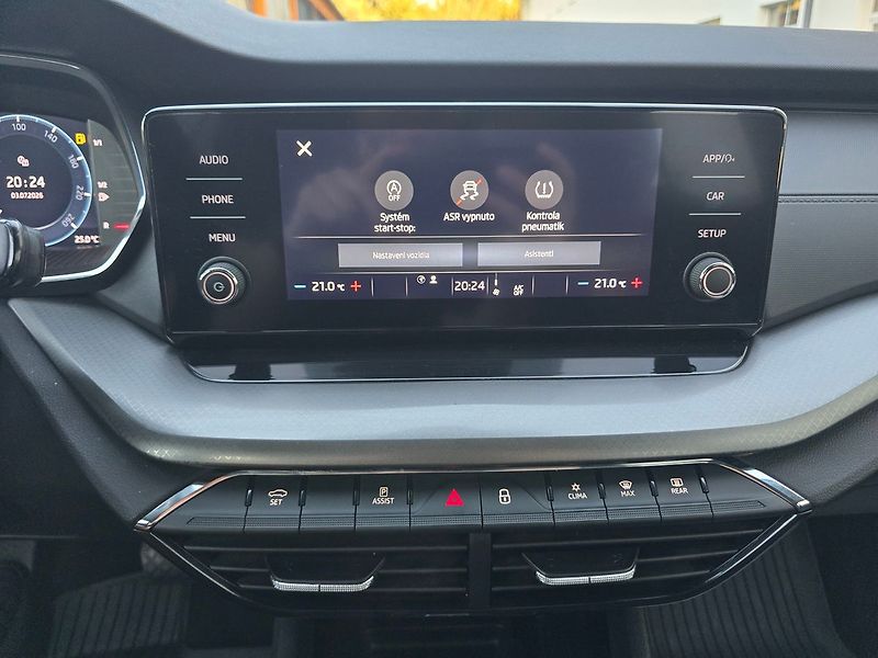 Škoda Octavia 2.0TDi 110kW DSG 1.Maj. ČR - fotka 31 z 39