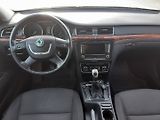 Škoda Superb (2011) 2.0 TDi Elegance - náhled 7