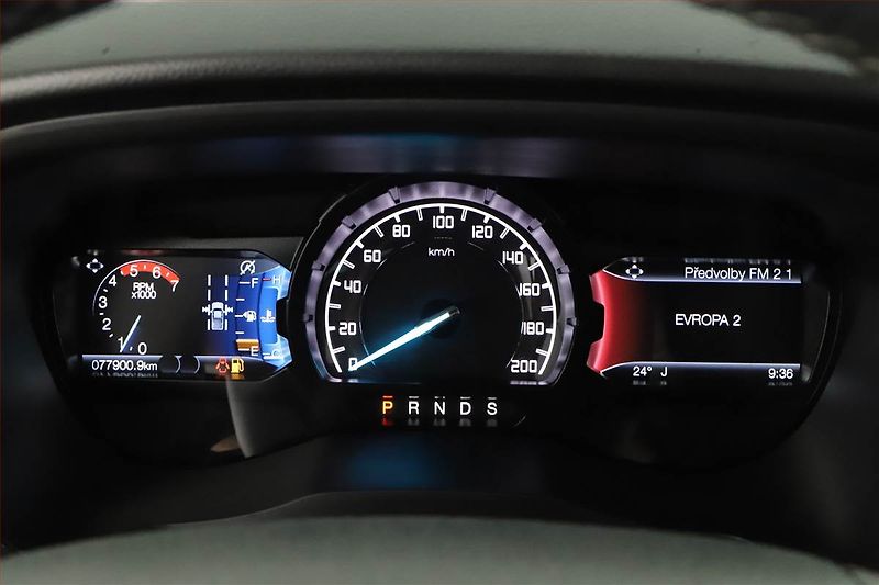 Ford Ranger (2019) Limited 2.0 EcoBlue - fotka 9 z 15