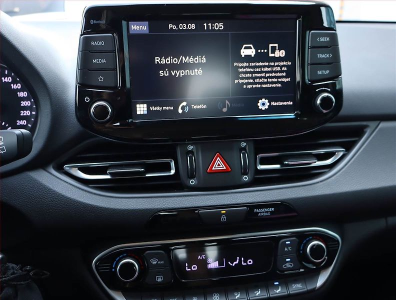 Hyundai i30 (2021) 1.5 DPI, Serv.kniha, Tempomat - fotka 12 z 16