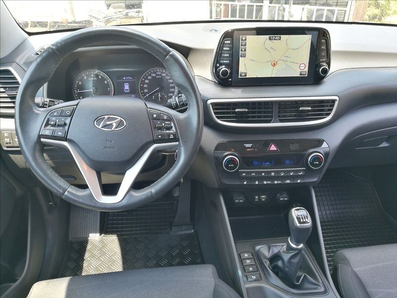 Hyundai Tucson 1,6 T-GDI - fotka 5 z 23