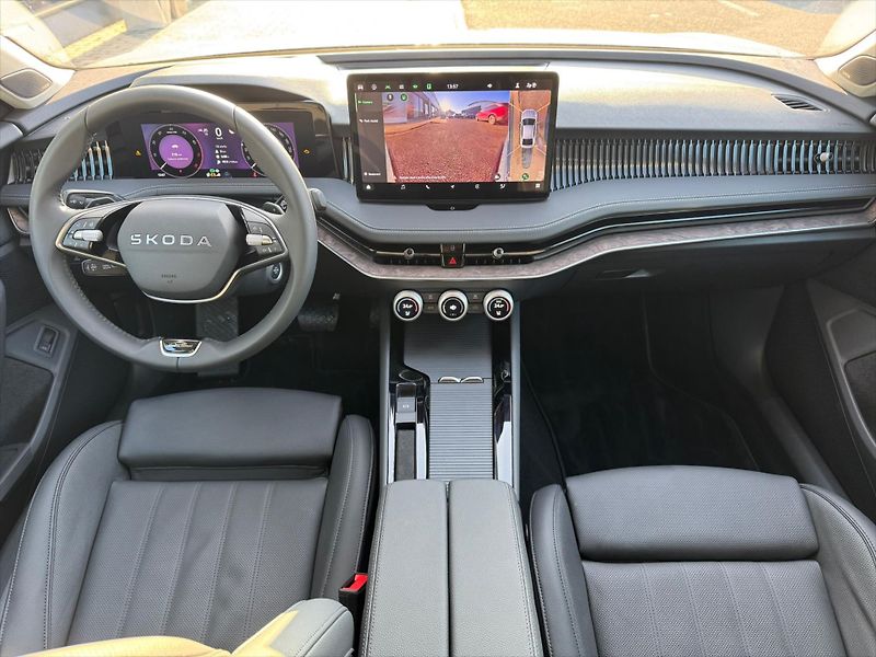 Škoda Superb (2025) 2,0 TSI 195 kW 4x4  L&K - fotka 9 z 11