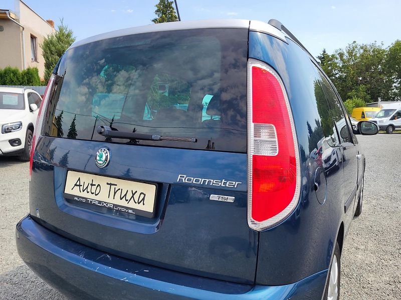 Škoda Roomster 1.2 TSI 63kW AMBIENTE - fotka 33 z 43