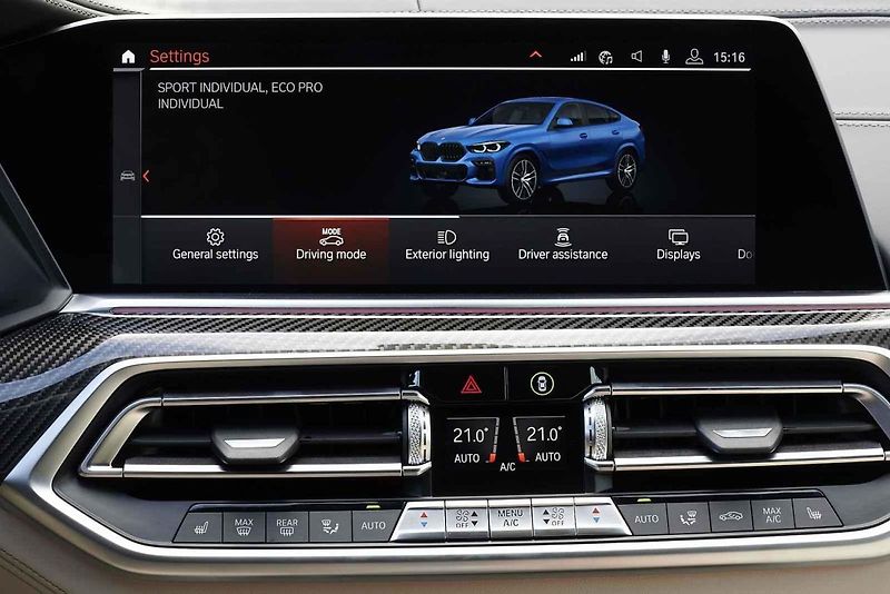 BMW X6 M50i