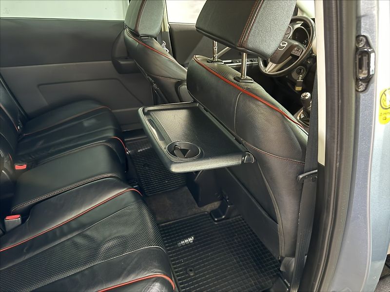 Mazda 5 2,0   iTX PLUS SPORT 1.MAJITEL - fotka 23 z 32