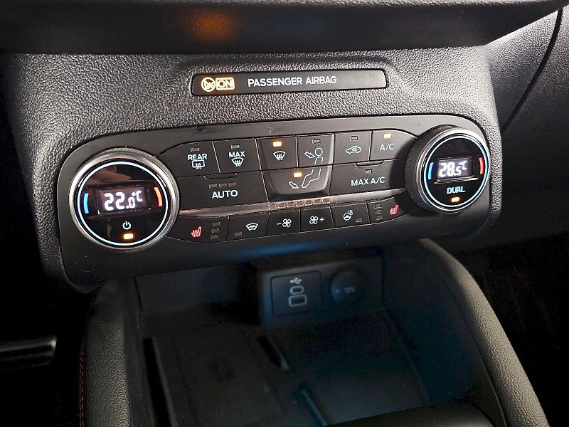 Ford Kuga (2022) 2.0EcoBlue 4X4 140KW ST-Line - fotka 25 z 33
