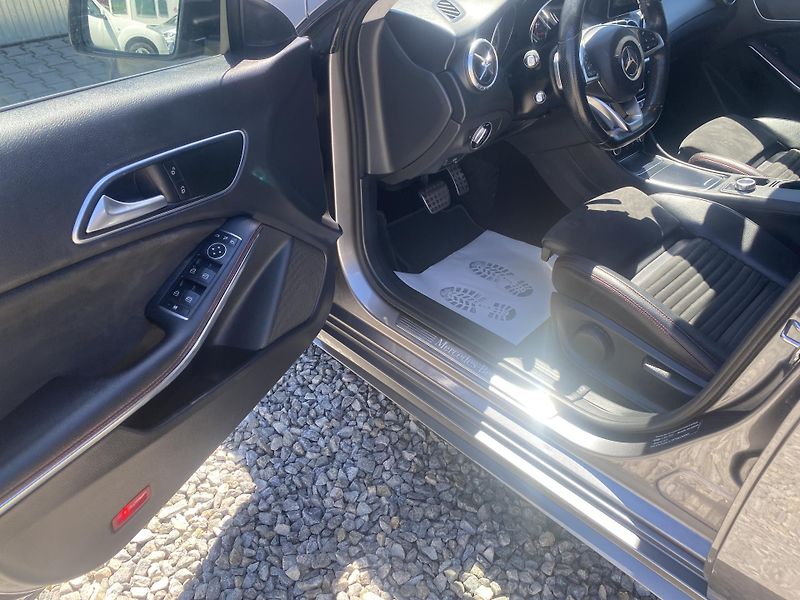 Mercedes-Benz CLA 220D 170PS AMG SERVIS MB - fotka 145 z 160