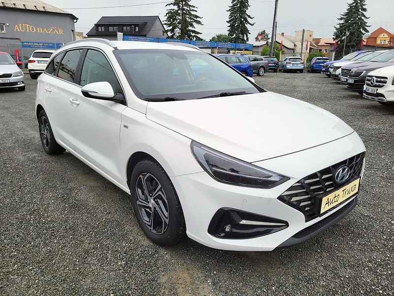 Hyundai i30 WG 1.5 T-GDI 118kW SMART *ČR - fotka 6 z 44