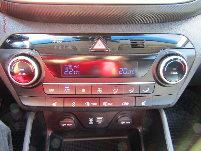 Hyundai Tucson (2018) 1.6 T-GDi, 1.maj,ČR, servis - fotka 14 z 17