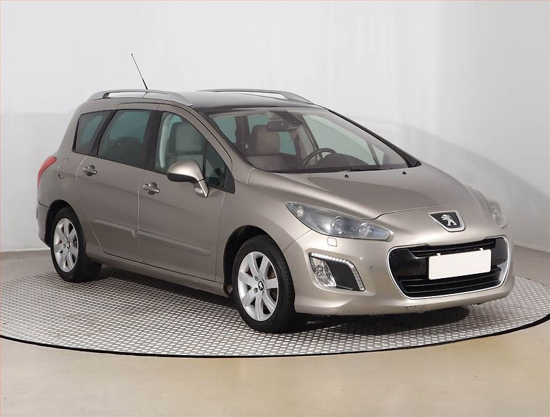 Peugeot 308 (2011) 1.6 HDi, 7 míst, Eko.zaplacen - fotografie inzerátu