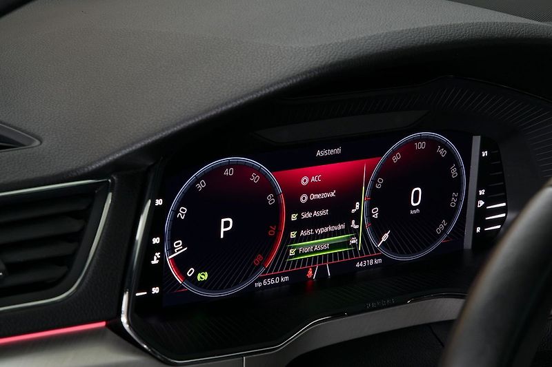 Škoda Superb 2.0TSI 206kW 4x4 L&K Max výbav - fotka 40 z 44