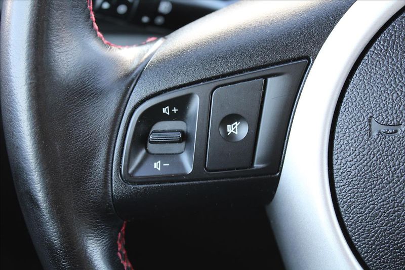 Kia Venga 1,4 i  NOVÉ V ČR,76TKM - fotka 14 z 21