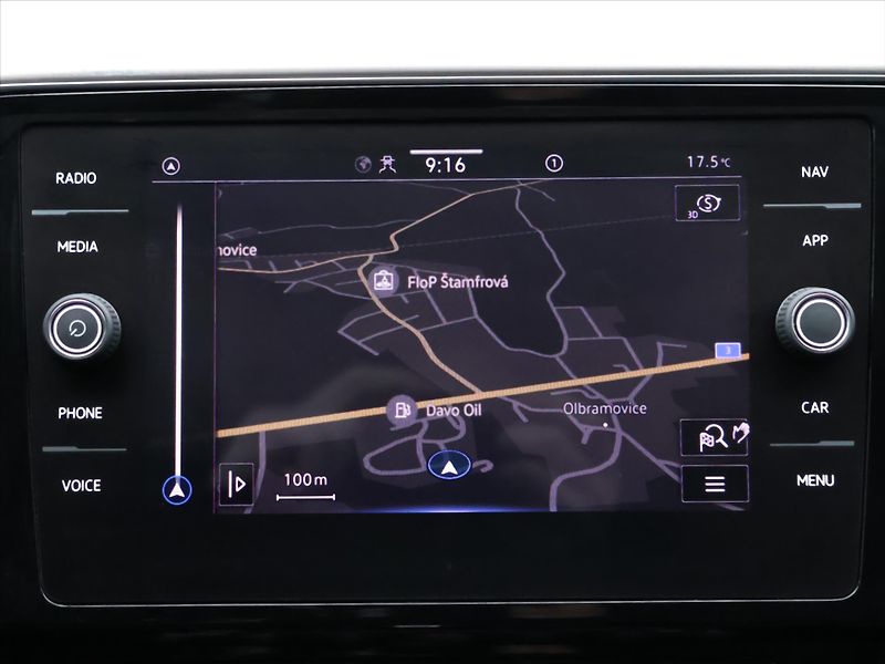 Volkswagen Passat 2,0 TDI 110kW DSG Elegance DPH - fotka 22 z 34