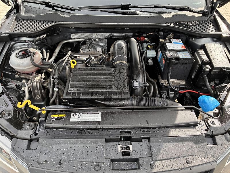 Seat Leon FR,92kW KLIMA NAVIGACE ,SERVIS - fotka 28 z 31