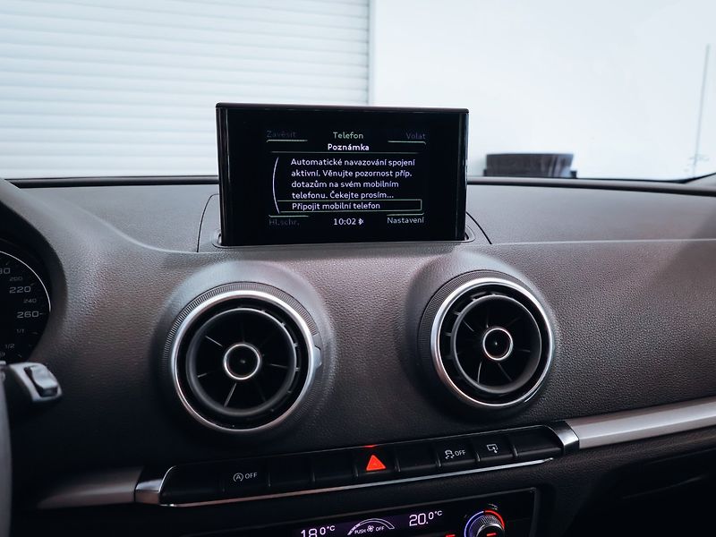 Audi A3 1.6TDI 85kW - fotka 21 z 32