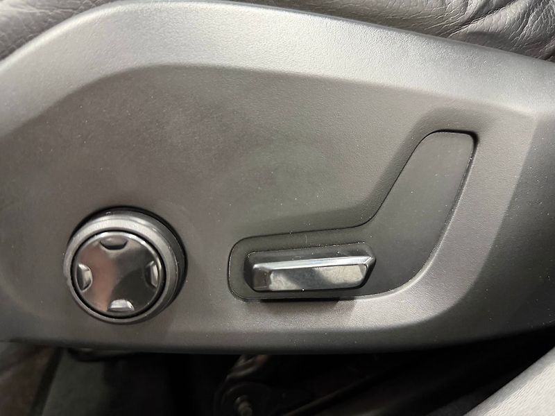 Volvo V90 B4 AWD ADVANCED, H&K, PANO, KE - fotka 21 z 26