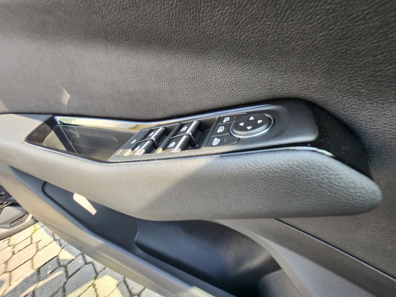 Renault Austral evolution mild hybrid 150 auto - fotka 17 z 25
