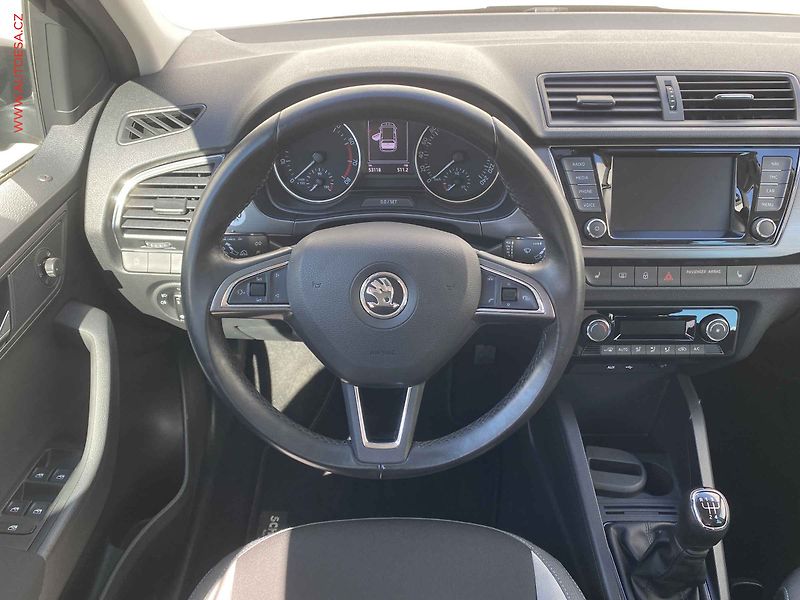Škoda Fabia (2016) 1.2 TSi, Joy, navi, +kola - fotka 11 z 19