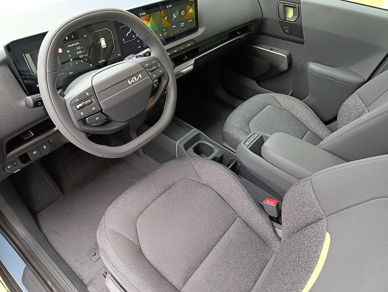 Kia EV2 (2026) 4P 4x2 EARTH 108 KW + 42,2 KWH - fotka 4 z 6